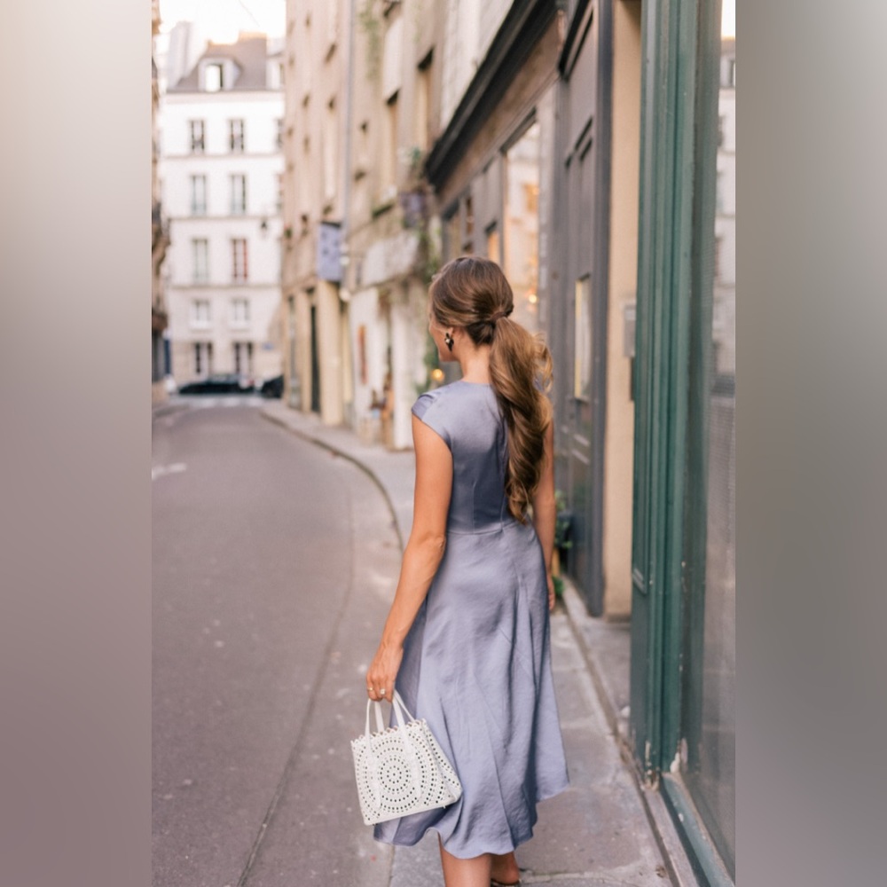 Gal Meets Glam Marion Twist V-Neck Satin Dress - Picture 8 of 14